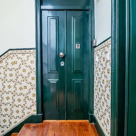 Arroios - Third Floor